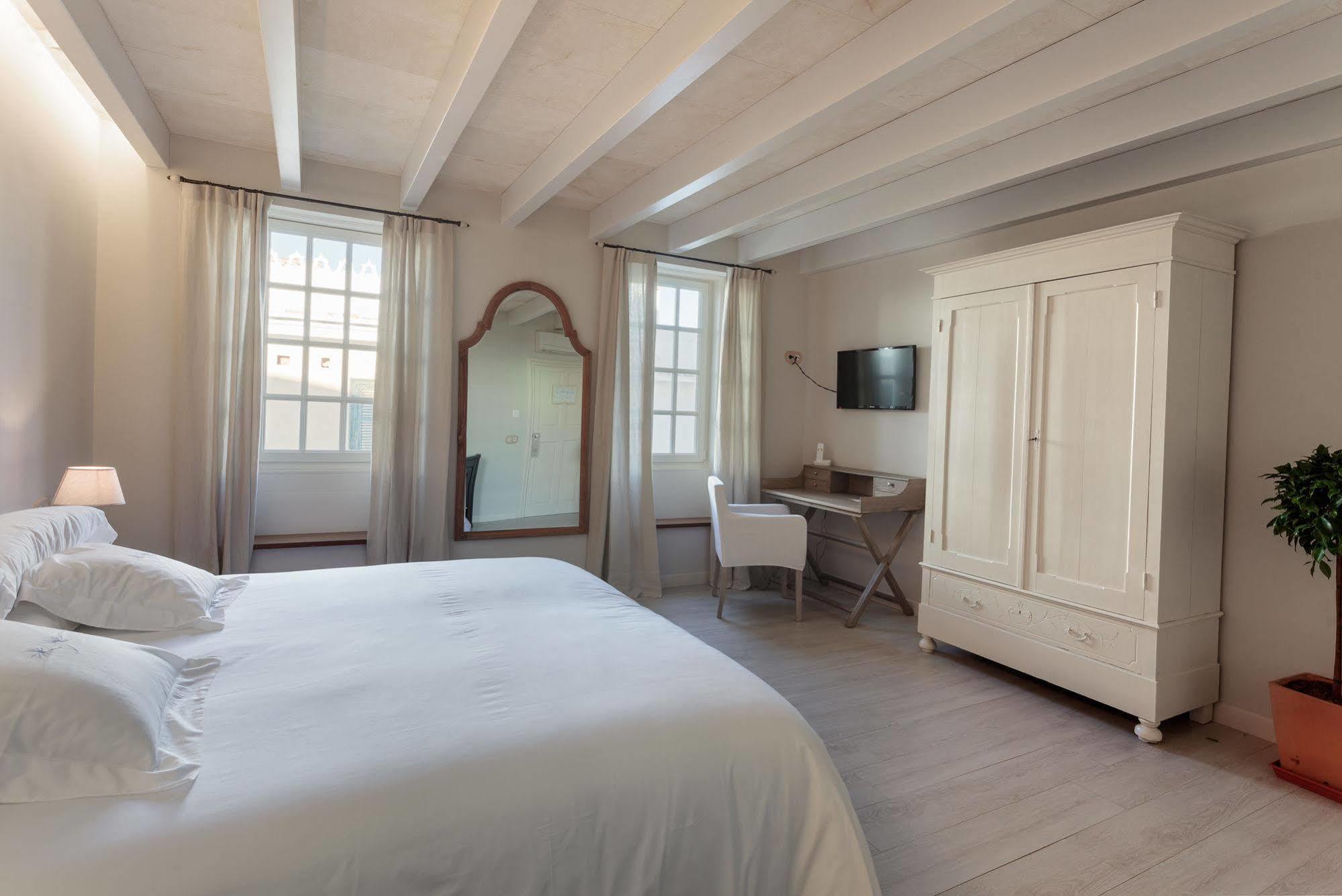 Jardi De Ses Bruixes Boutique Hotel Mahón Exteriör bild